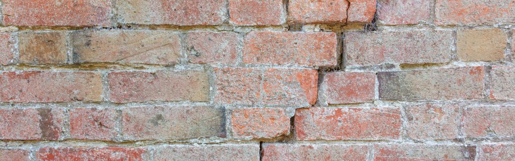brick foundation crack